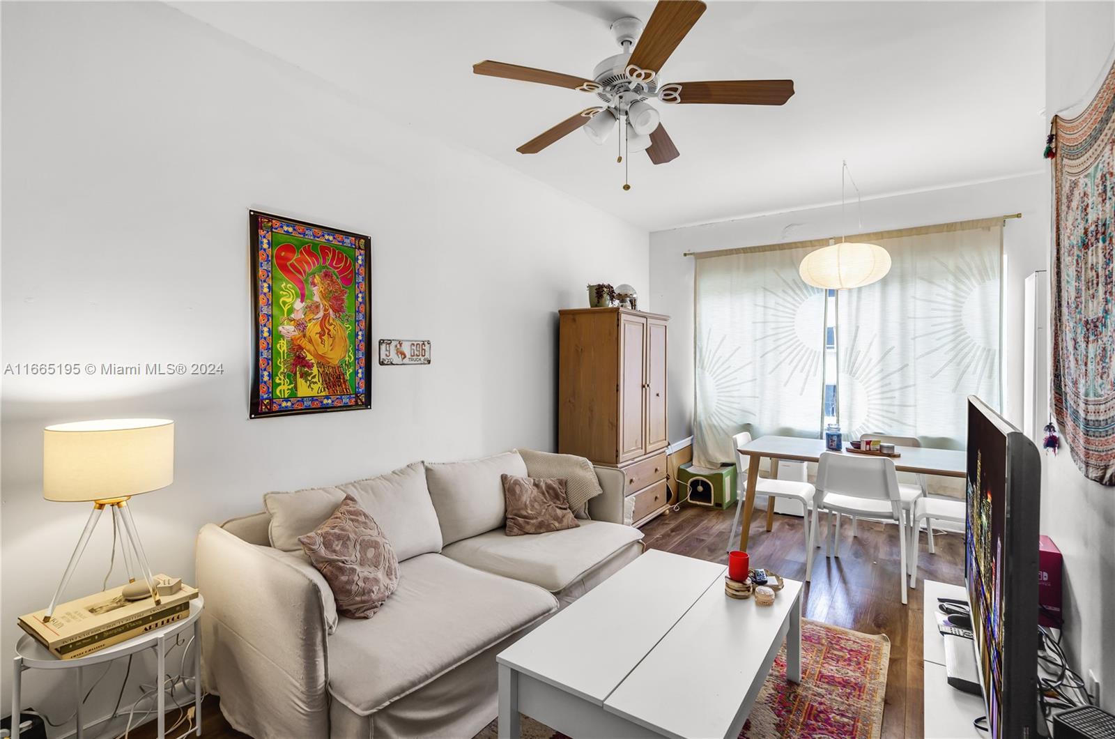 JASMINE CONDO - Residential