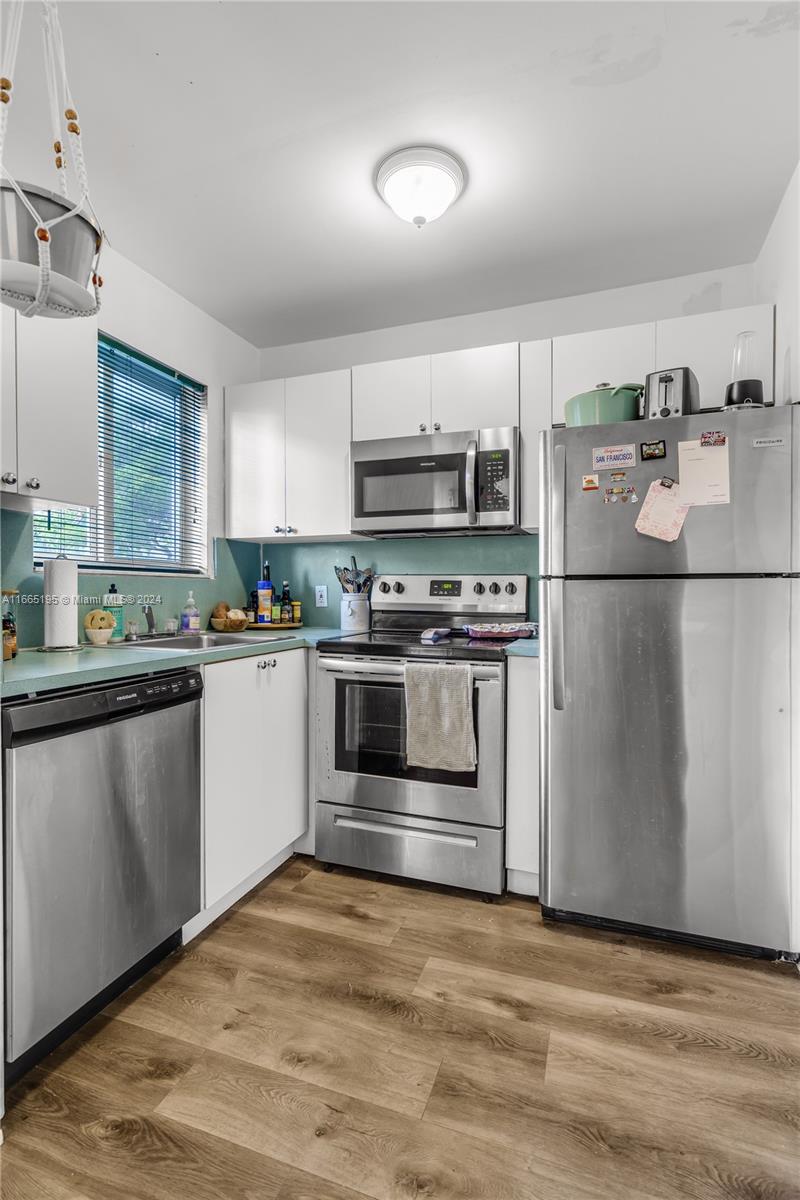 JASMINE CONDO - Residential