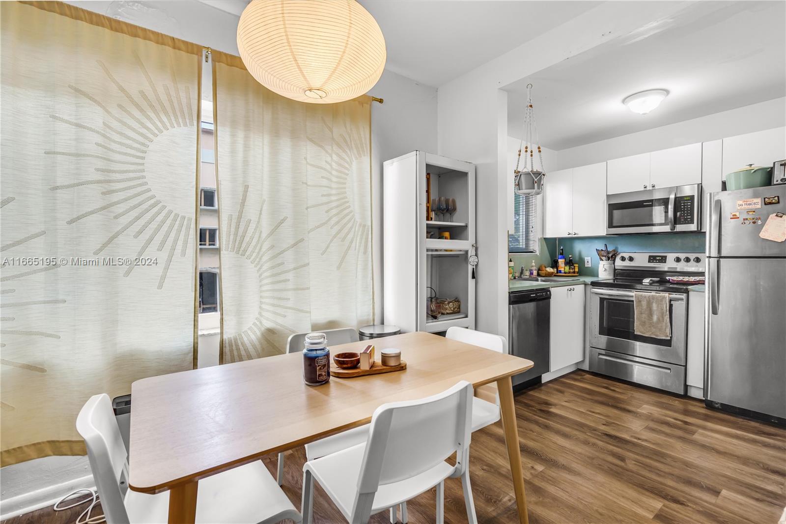 JASMINE CONDO - Residential