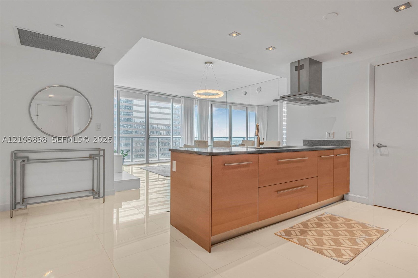 495 Brickell Ave 2411