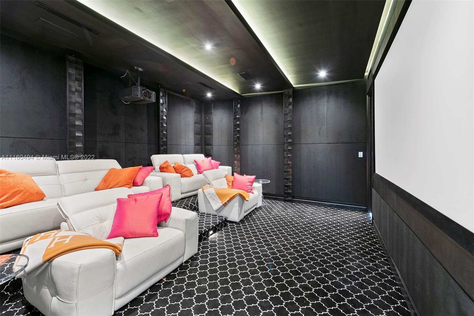 LAUDERDALE ISLES REAMEN P - Residential