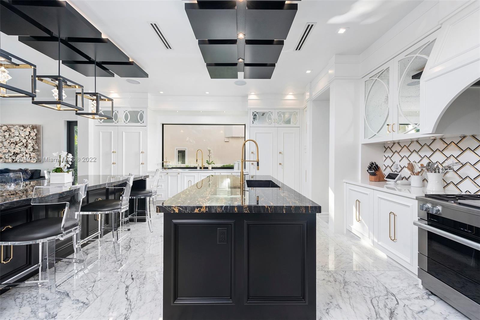 LAUDERDALE ISLES REAMEN P - Residential