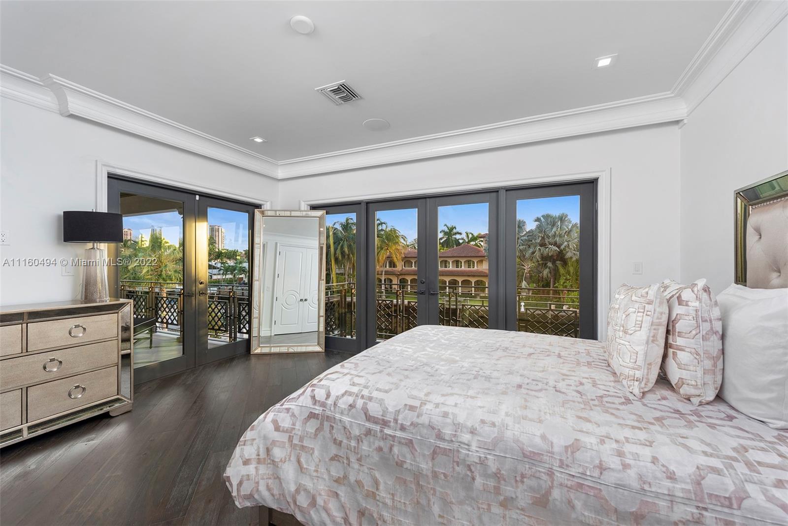 LAUDERDALE ISLES REAMEN P - Residential