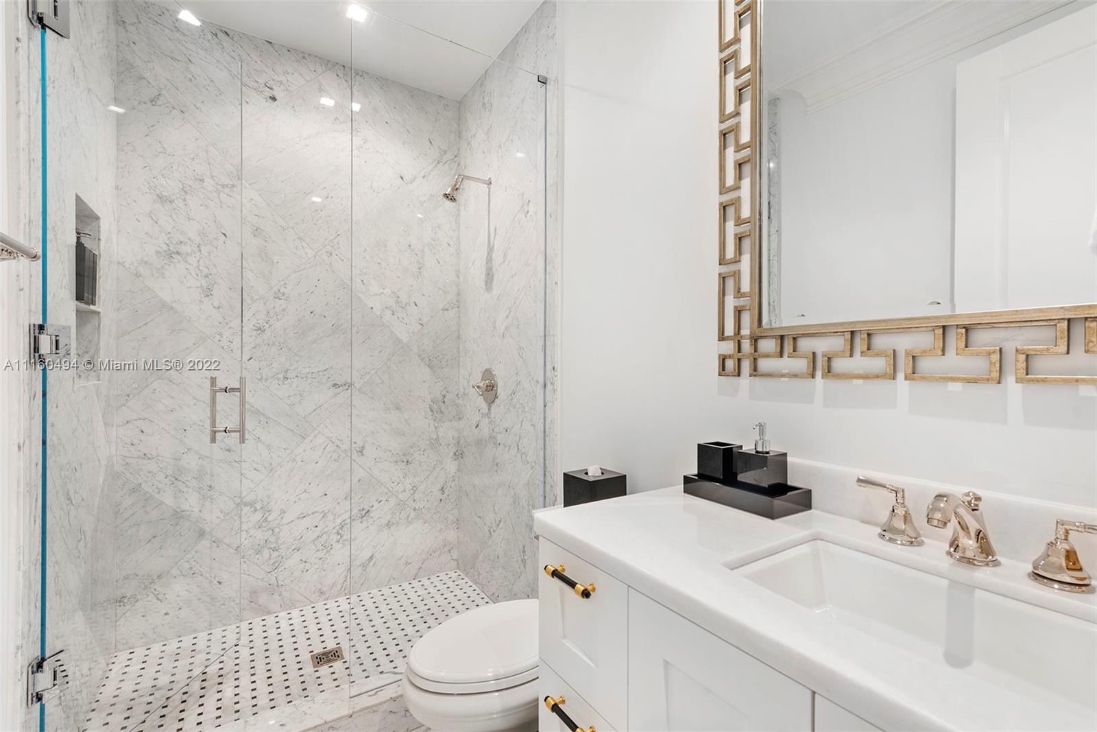 LAUDERDALE ISLES REAMEN P - Residential