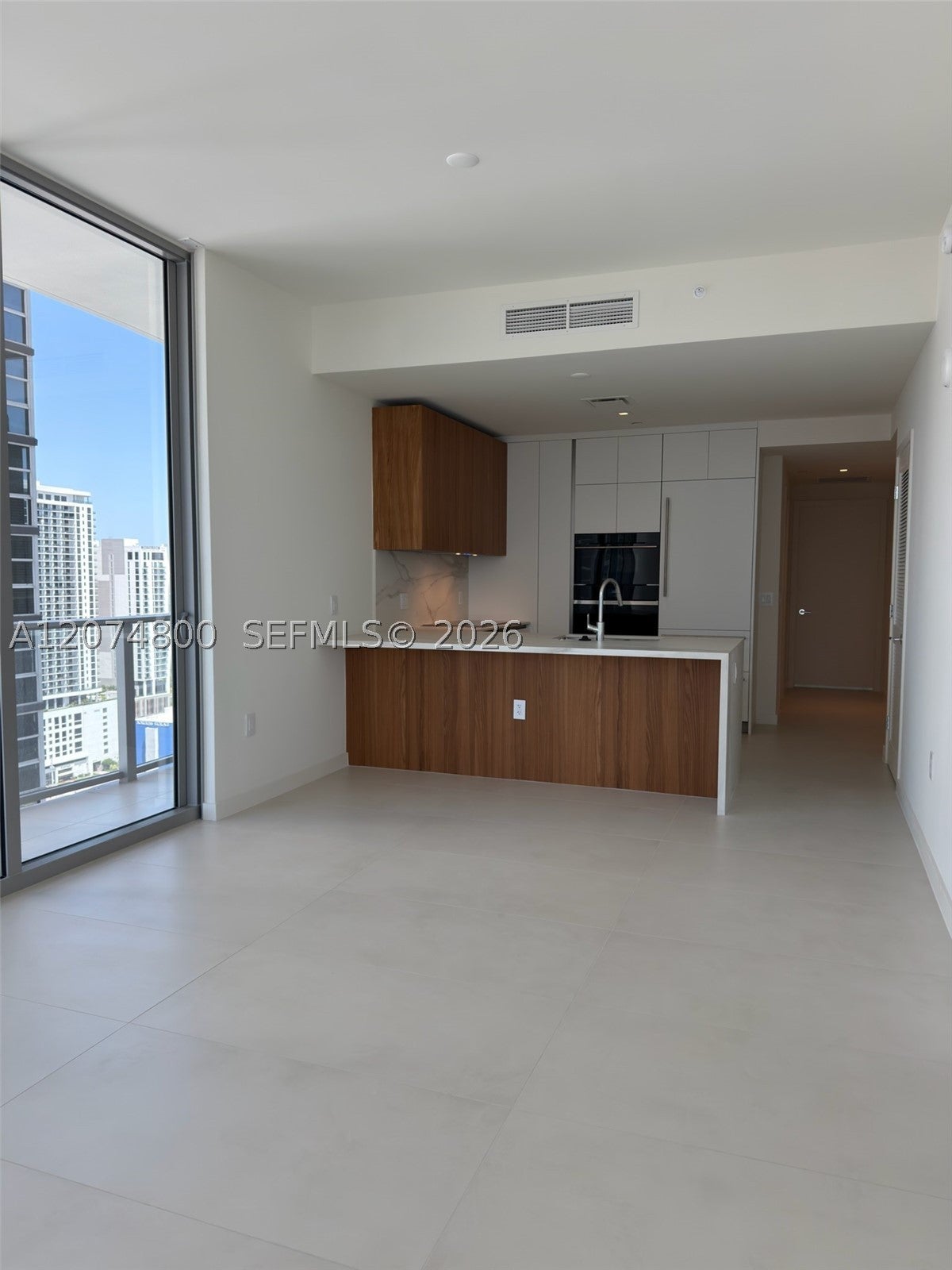1400 Biscayne Boulevard 2702