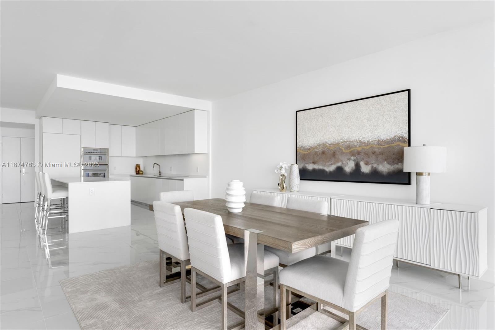 BAY BREEZE - Residential