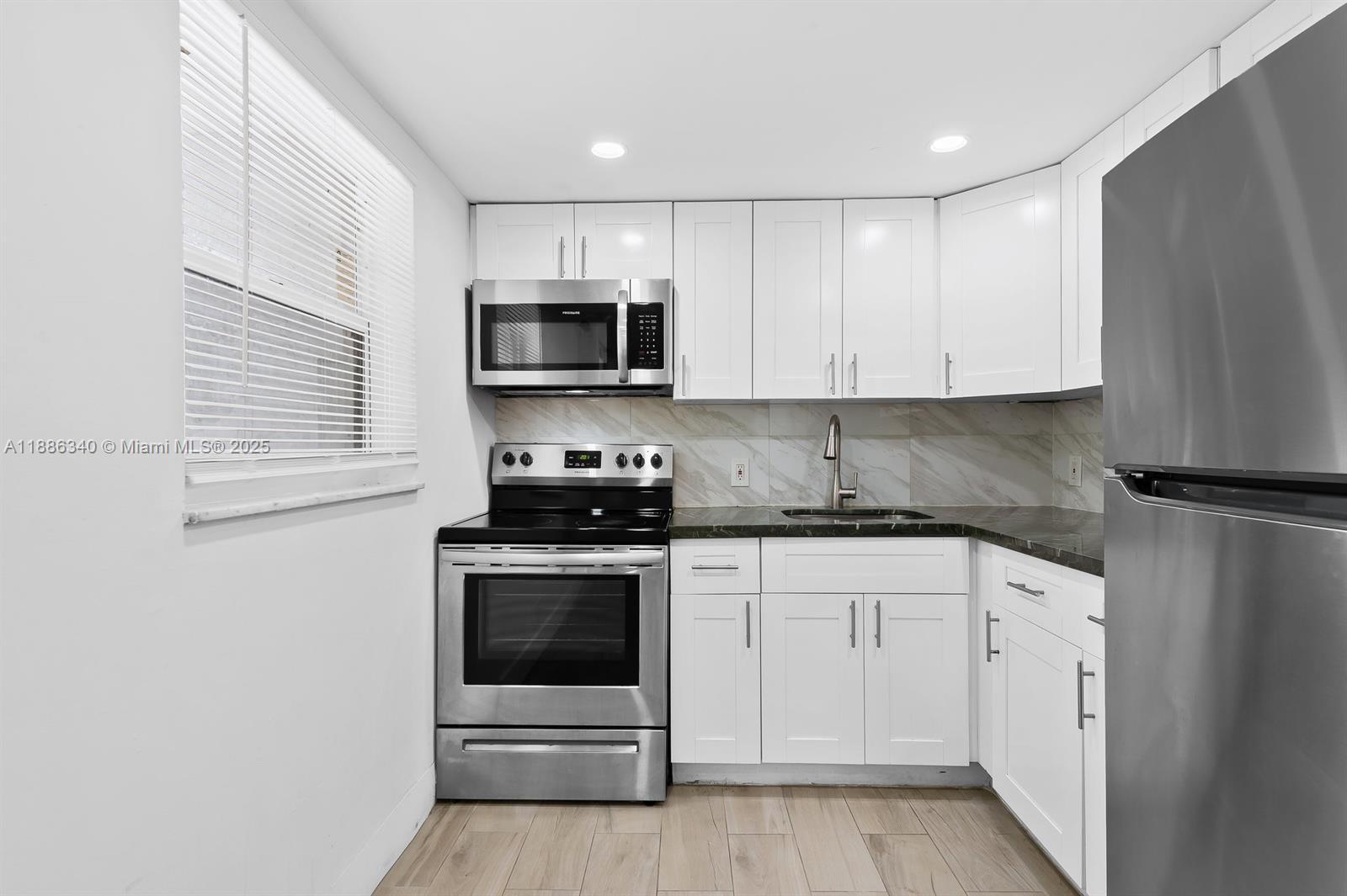 PROGRESSO - Residential Lease