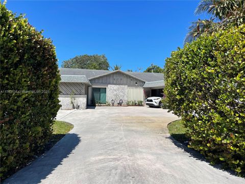 570 SW 20th Ct 2 Delray Beach FL 33445