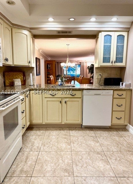 Tiny photo for 4000 Crystal Lake Dr #112, Deerfield Beach, FL 33064 (MLS # A12042892)
