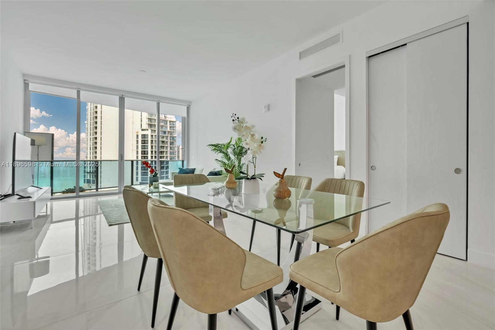 17550 Collins Ave 1003