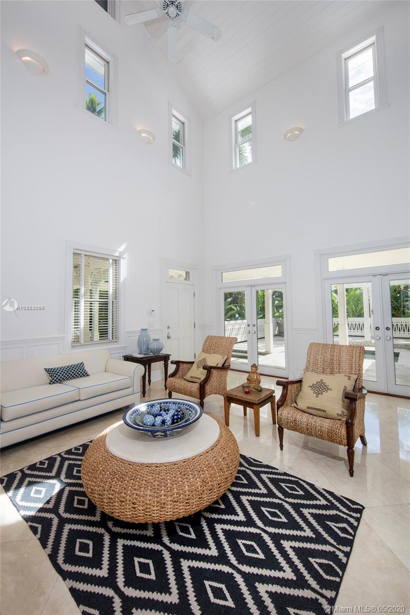 STAR ISLAND - Residential