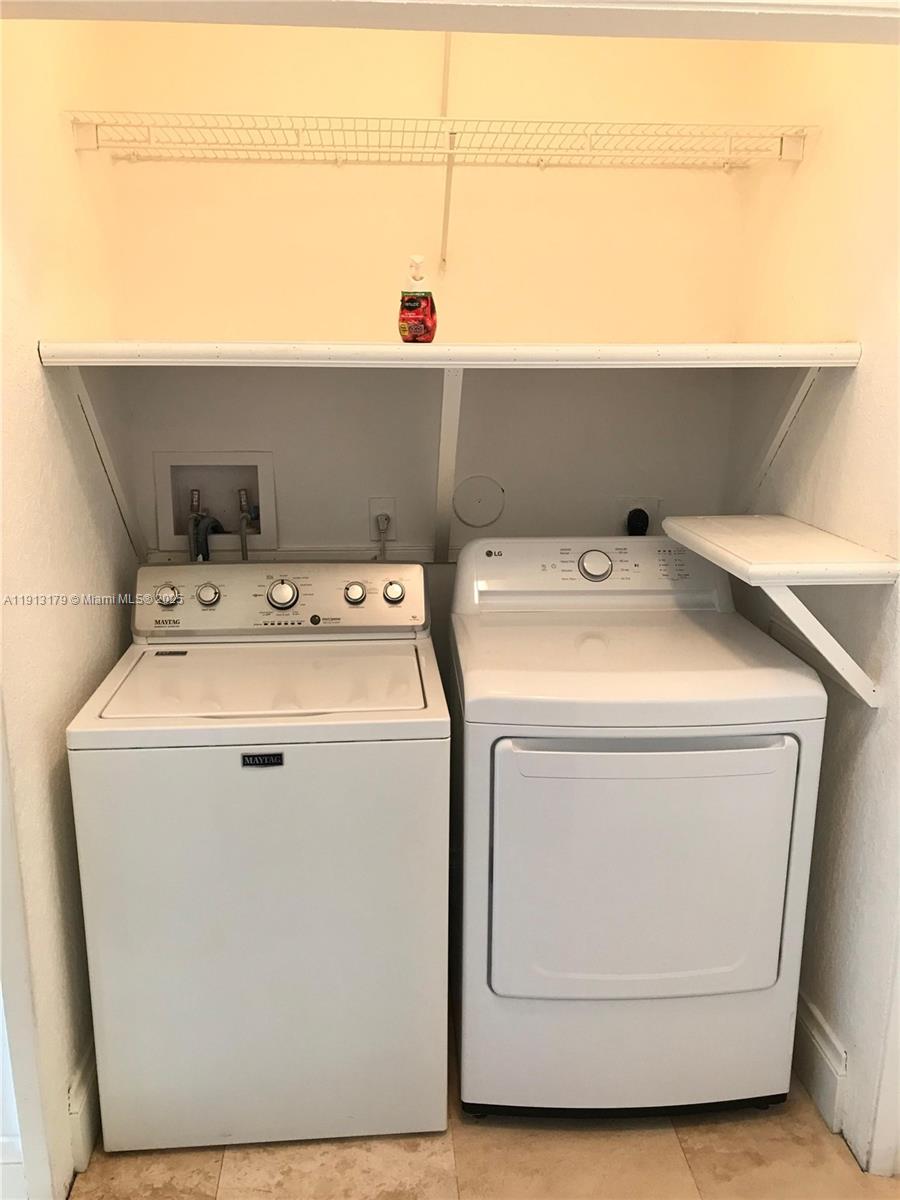 Pine Bay - Residential Lease