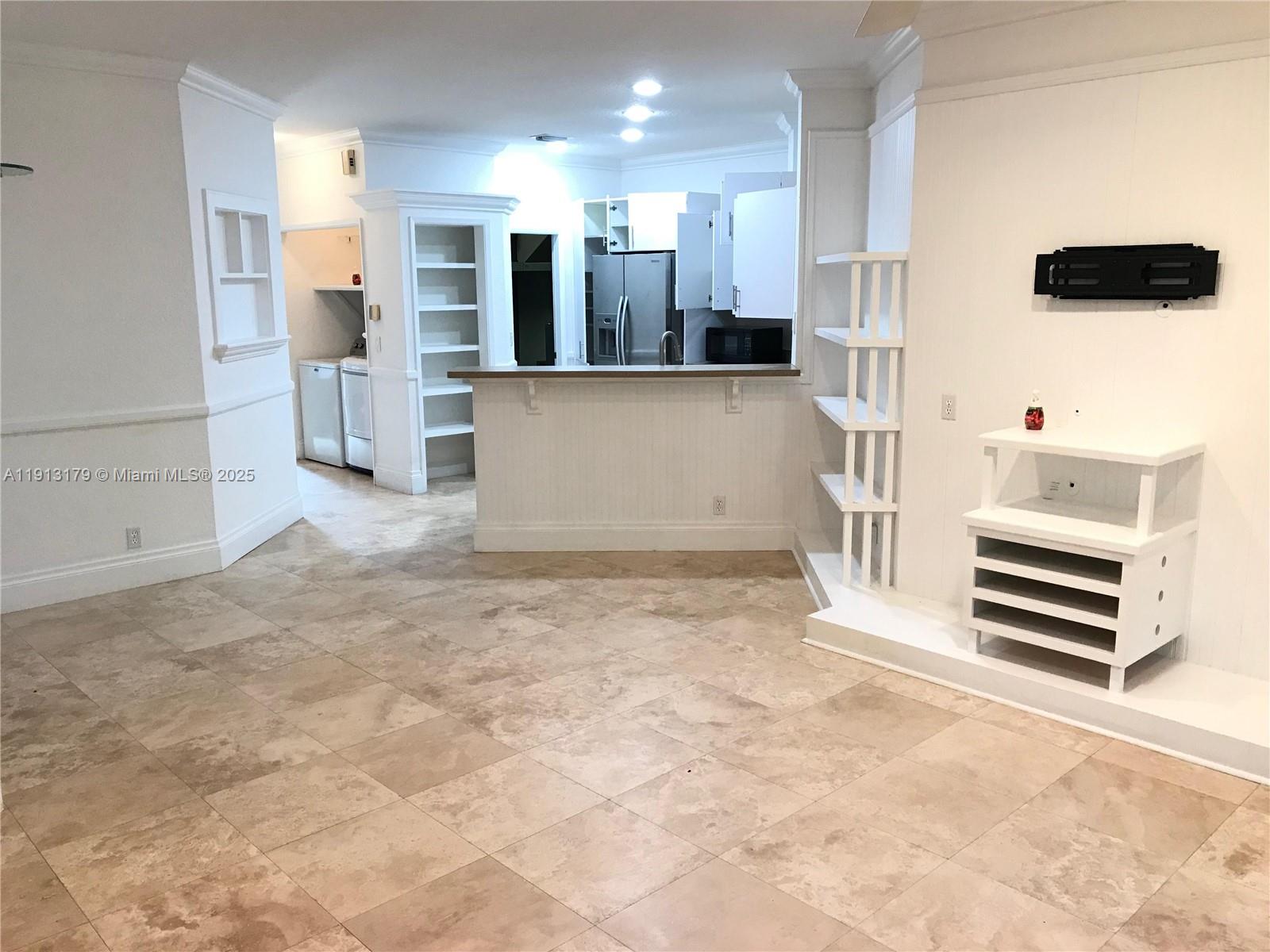 Pine Bay - Residential Lease