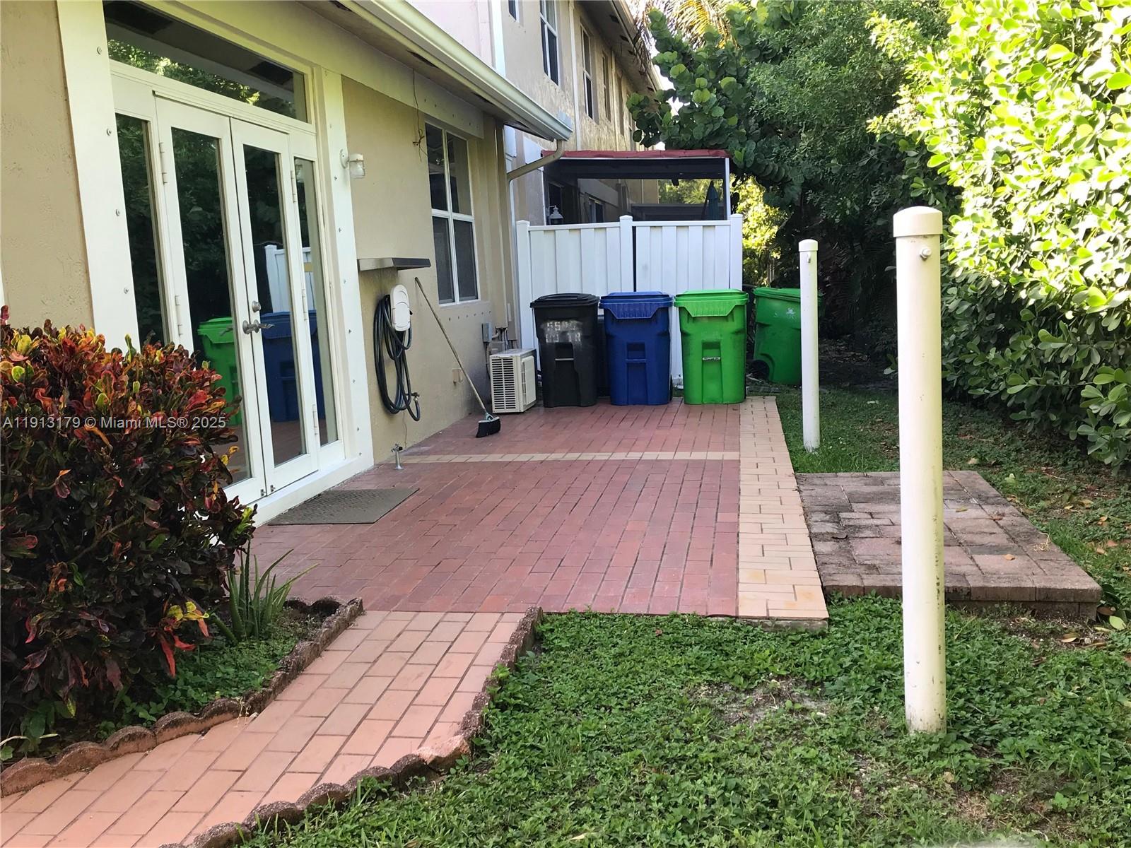 Pine Bay - Residential Lease