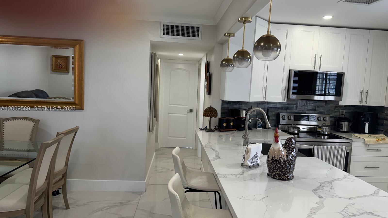 KINGS POINT NORMANDY COND - Residential