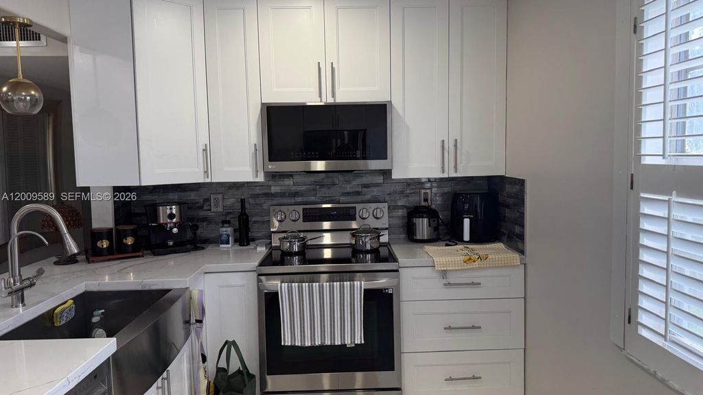 Photo of 31 Normandy A #A, Delray Beach, FL 33484 (MLS # A12009589)