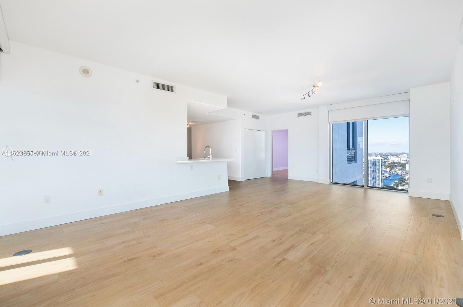 IVY CONDO - Residential Lease