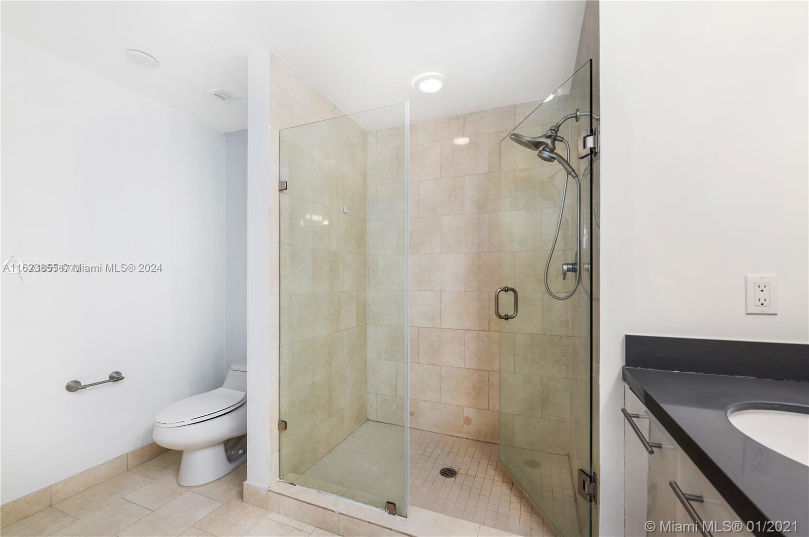 IVY CONDO - Residential Lease