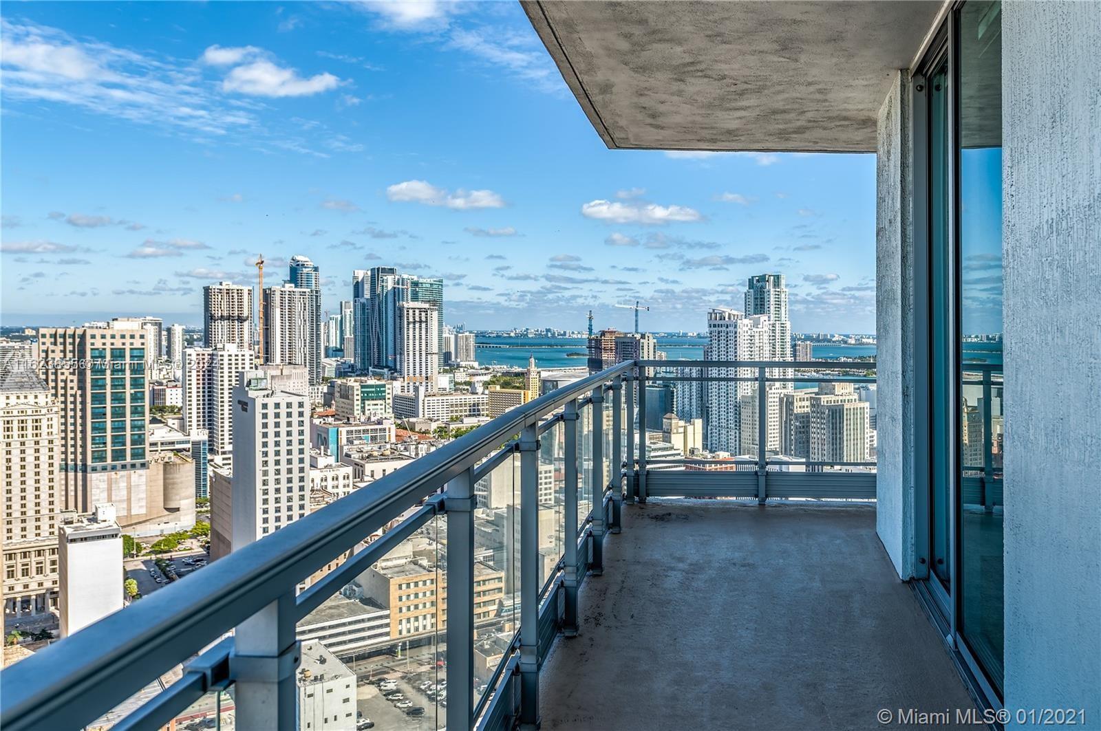 IVY CONDO - Residential Lease