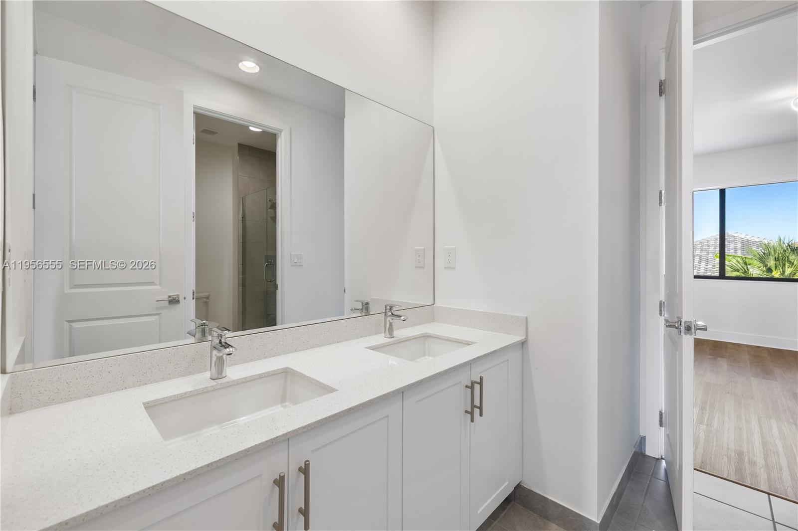 TUSCAN ISLES - Residential