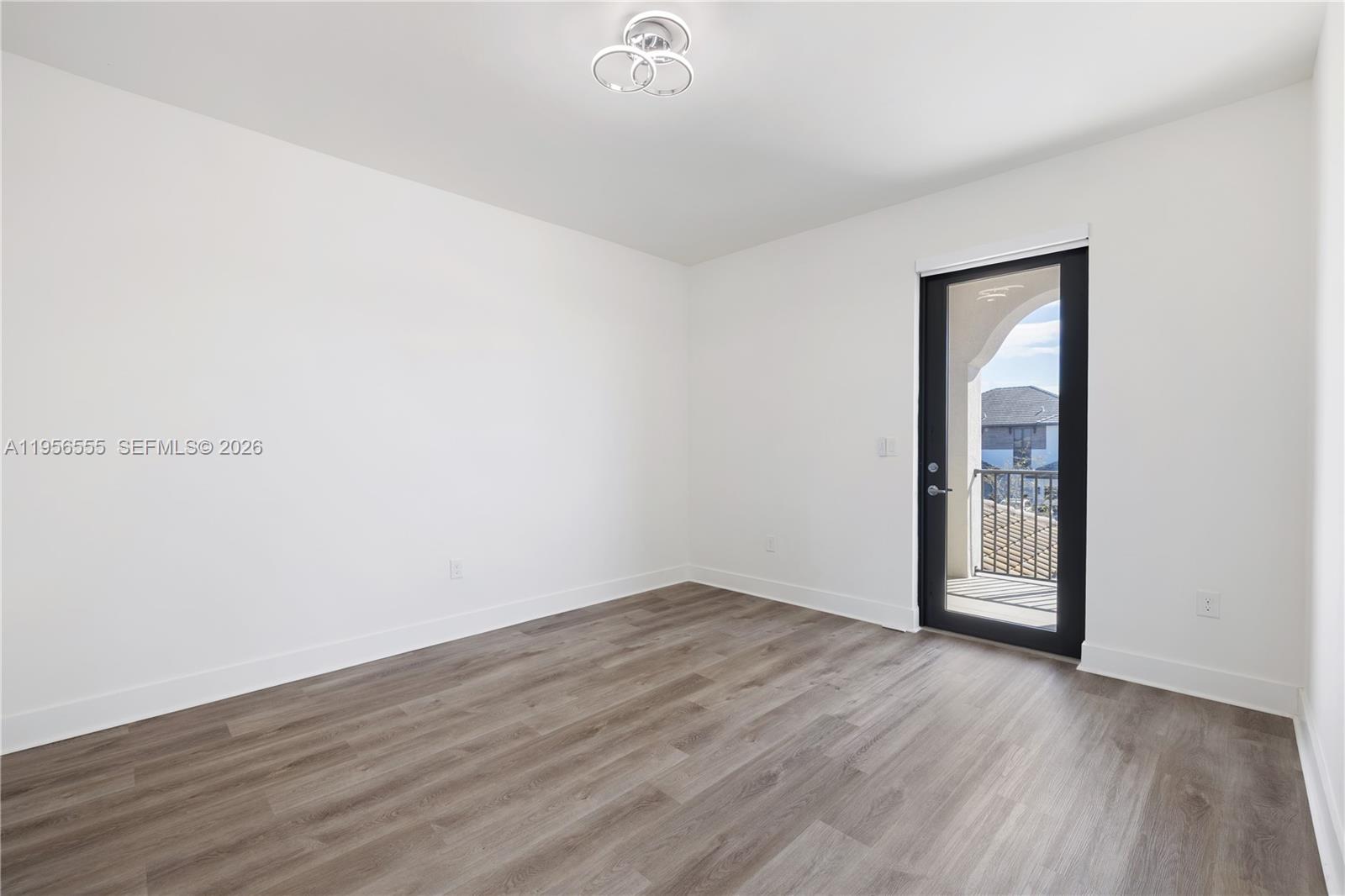 TUSCAN ISLES - Residential