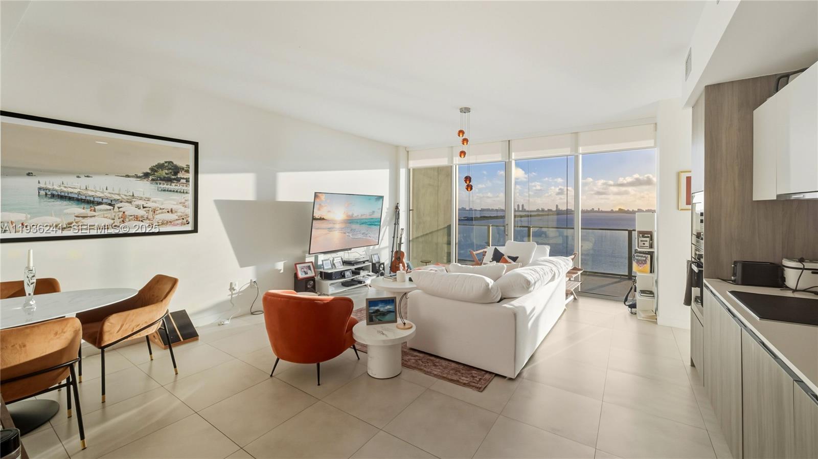 2900 NE 7th Ave 1604