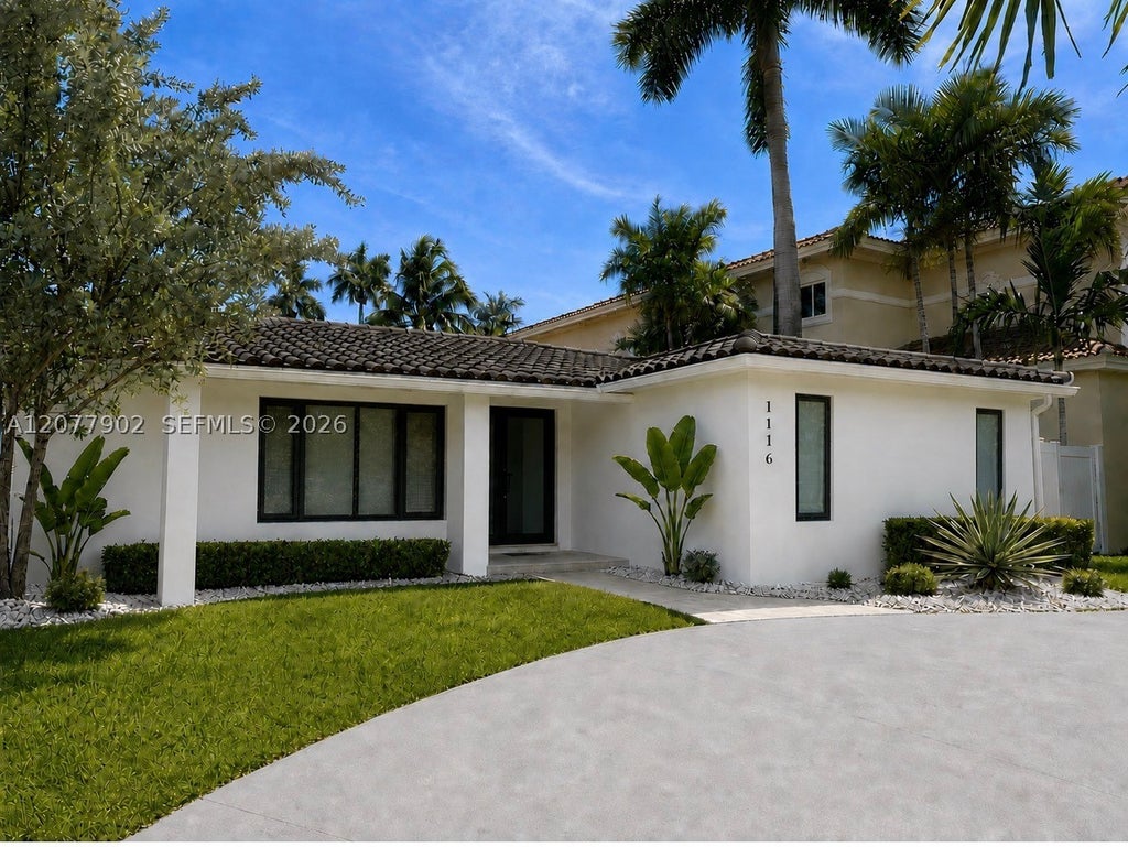 Photo of 1116 Hollywood Blvd, Hollywood, FL 33019 (MLS # A12077902)