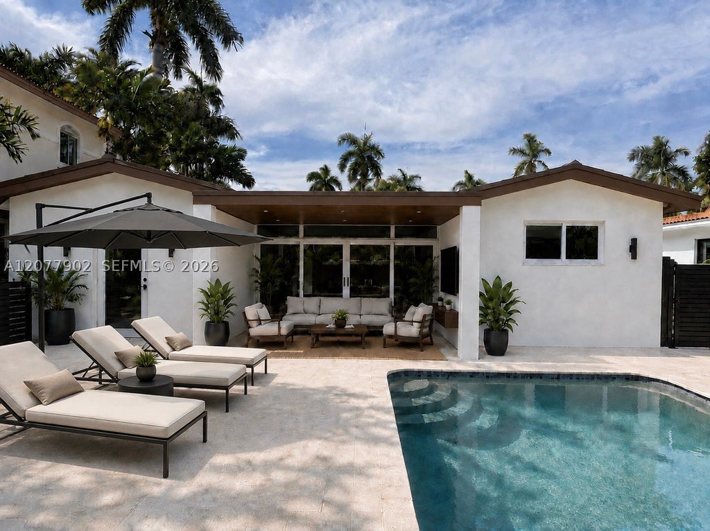 Photo of 1116 Hollywood Blvd, Hollywood, FL 33019 (MLS # A12077902)
