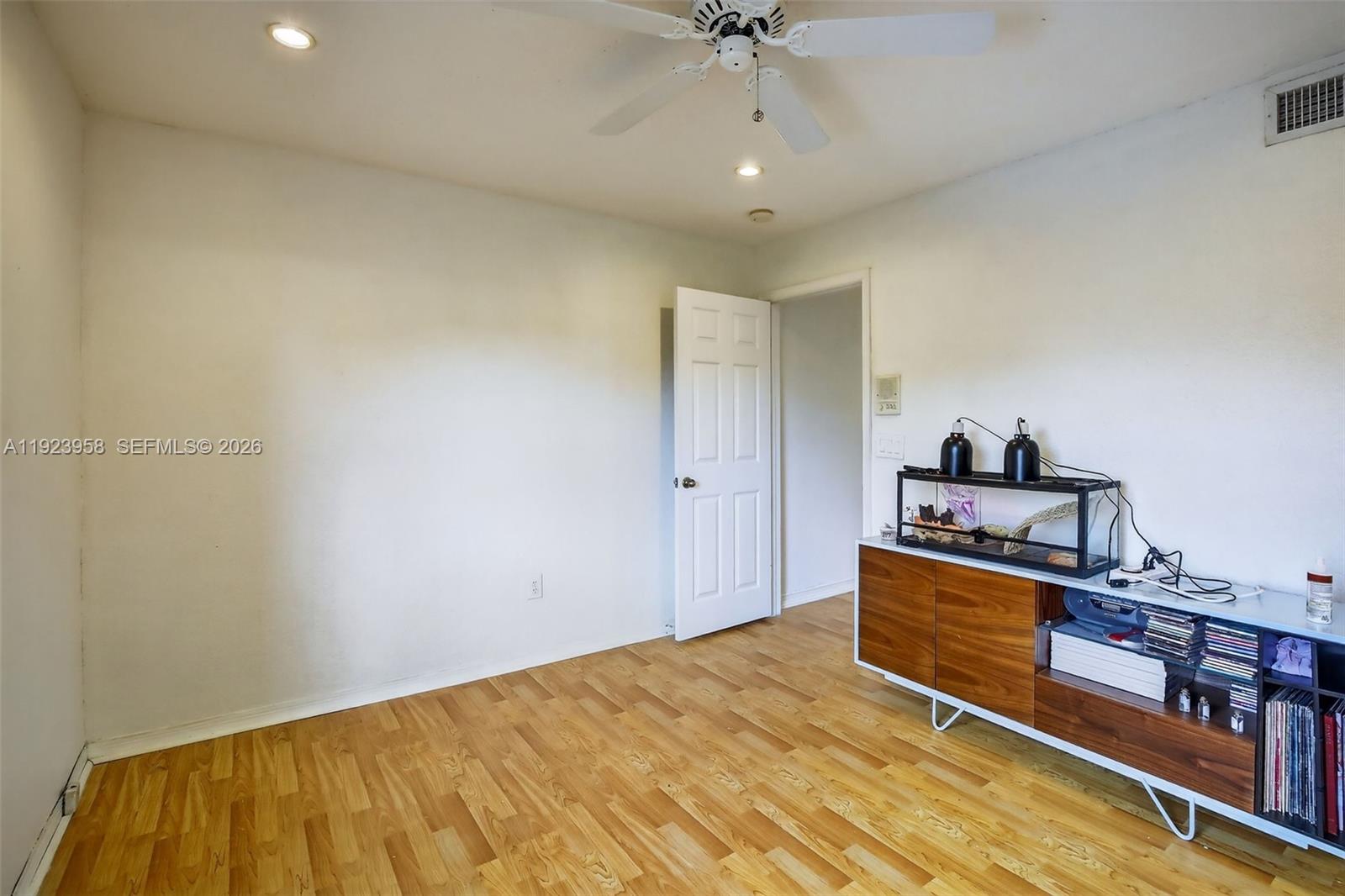 PEMBROKE FALLS PHASE 3 - Residential Lease