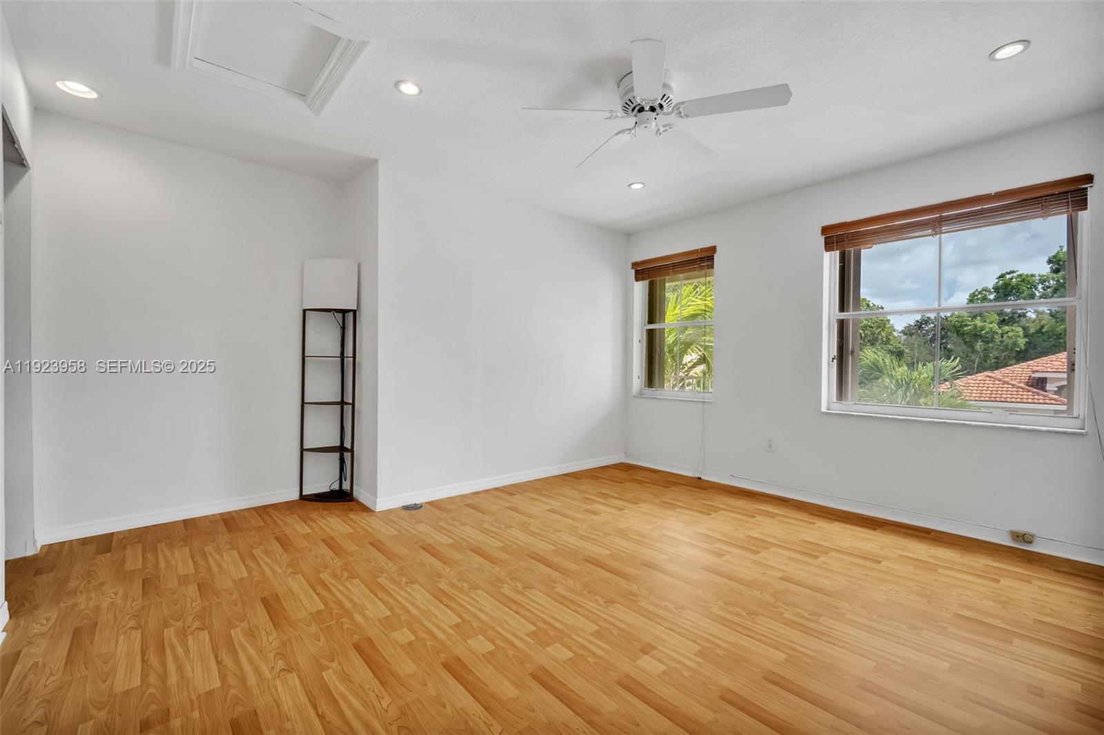 PEMBROKE FALLS PHASE 3 - Residential Lease