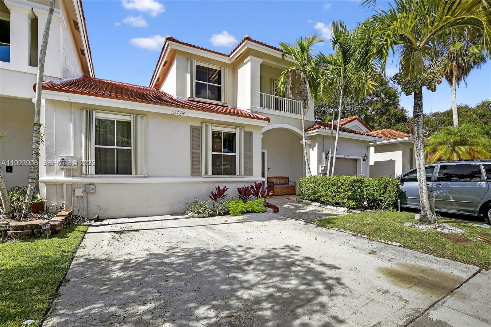 PEMBROKE FALLS PHASE 3 - Residential Lease