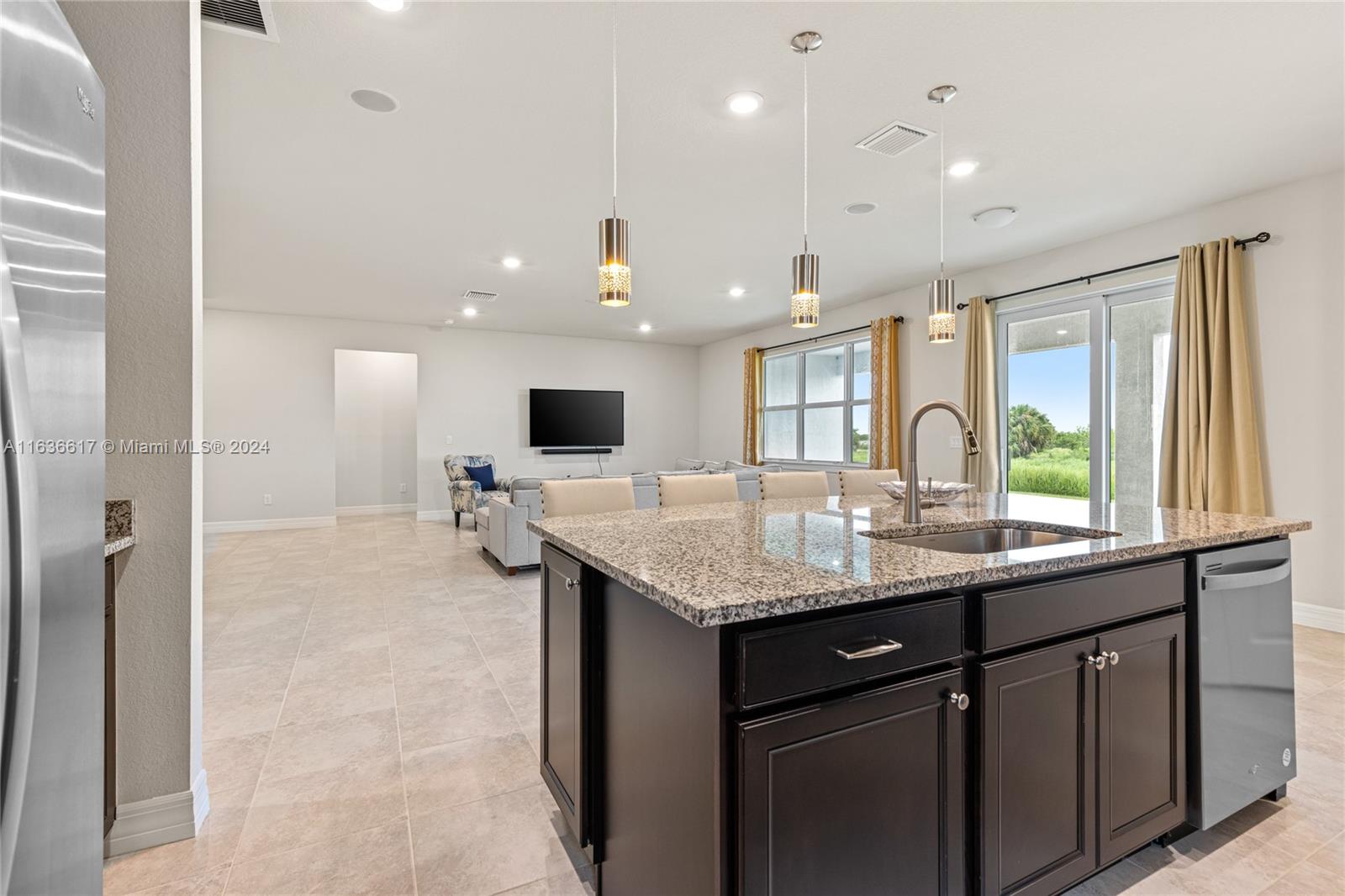 PULTE AT TRADITION PHASE - Residential Lease