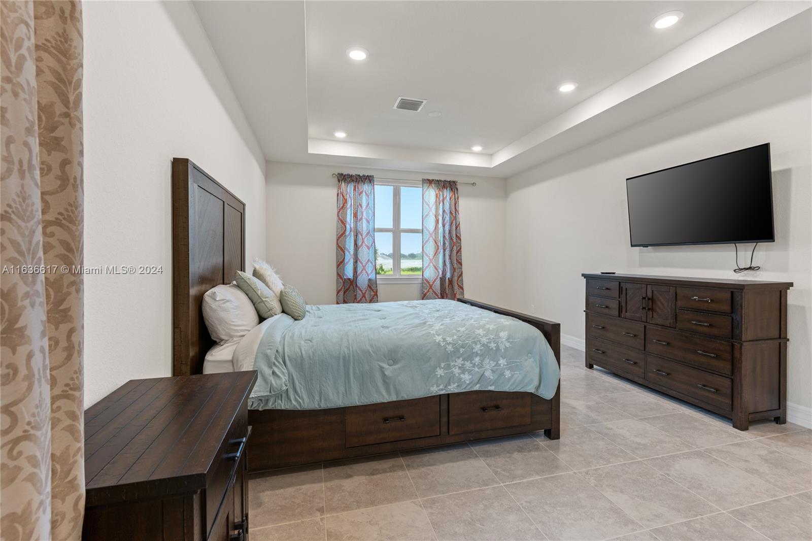 PULTE AT TRADITION PHASE - Residential Lease