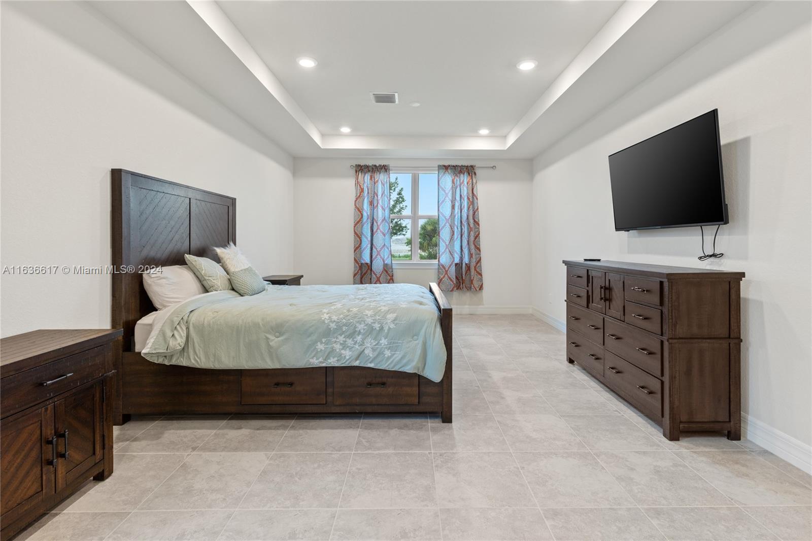 PULTE AT TRADITION PHASE - Residential Lease