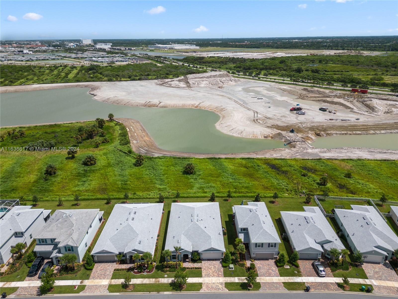 PULTE AT TRADITION PHASE - Residential Lease