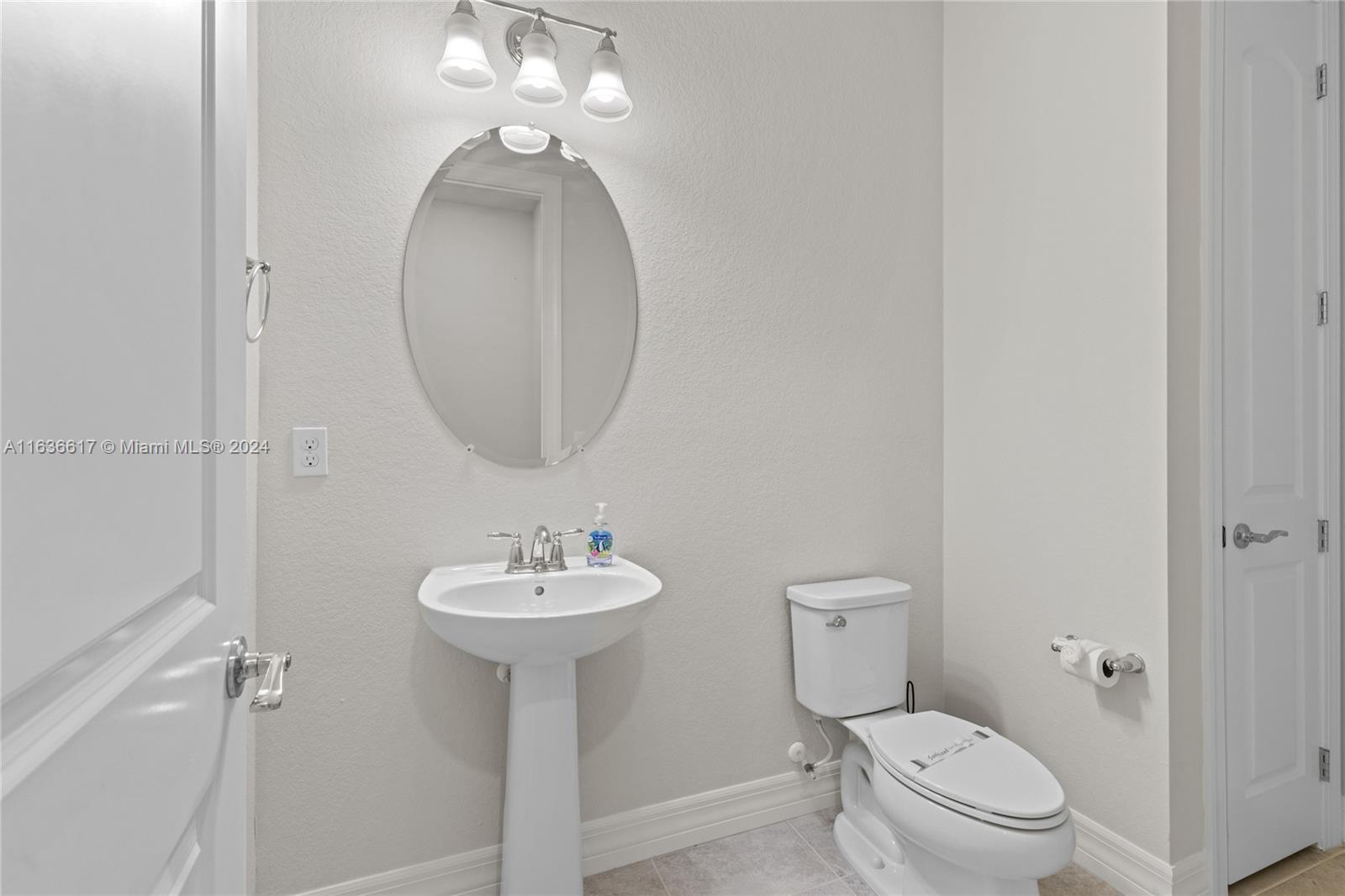 PULTE AT TRADITION PHASE - Residential Lease
