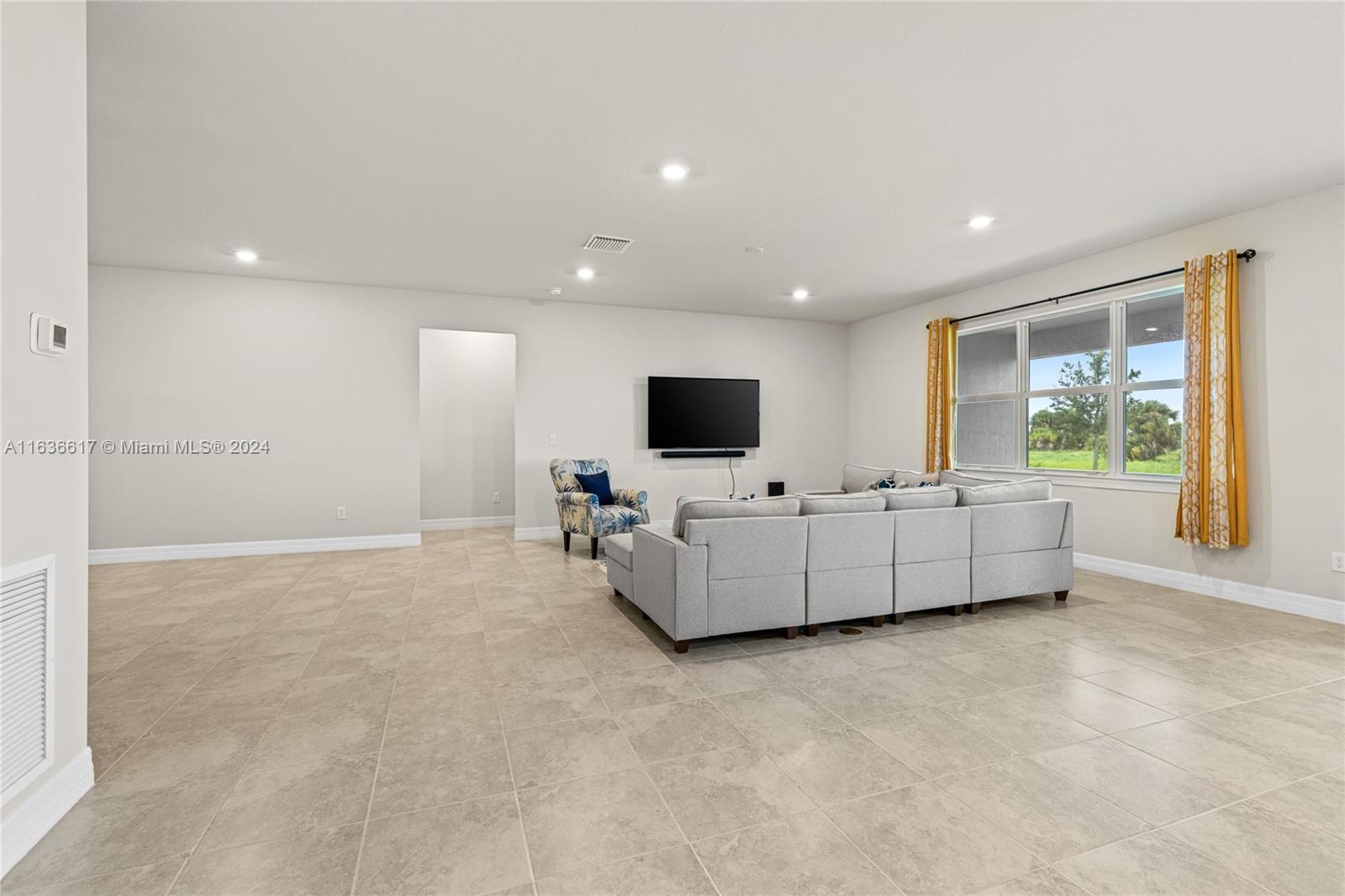 PULTE AT TRADITION PHASE - Residential Lease