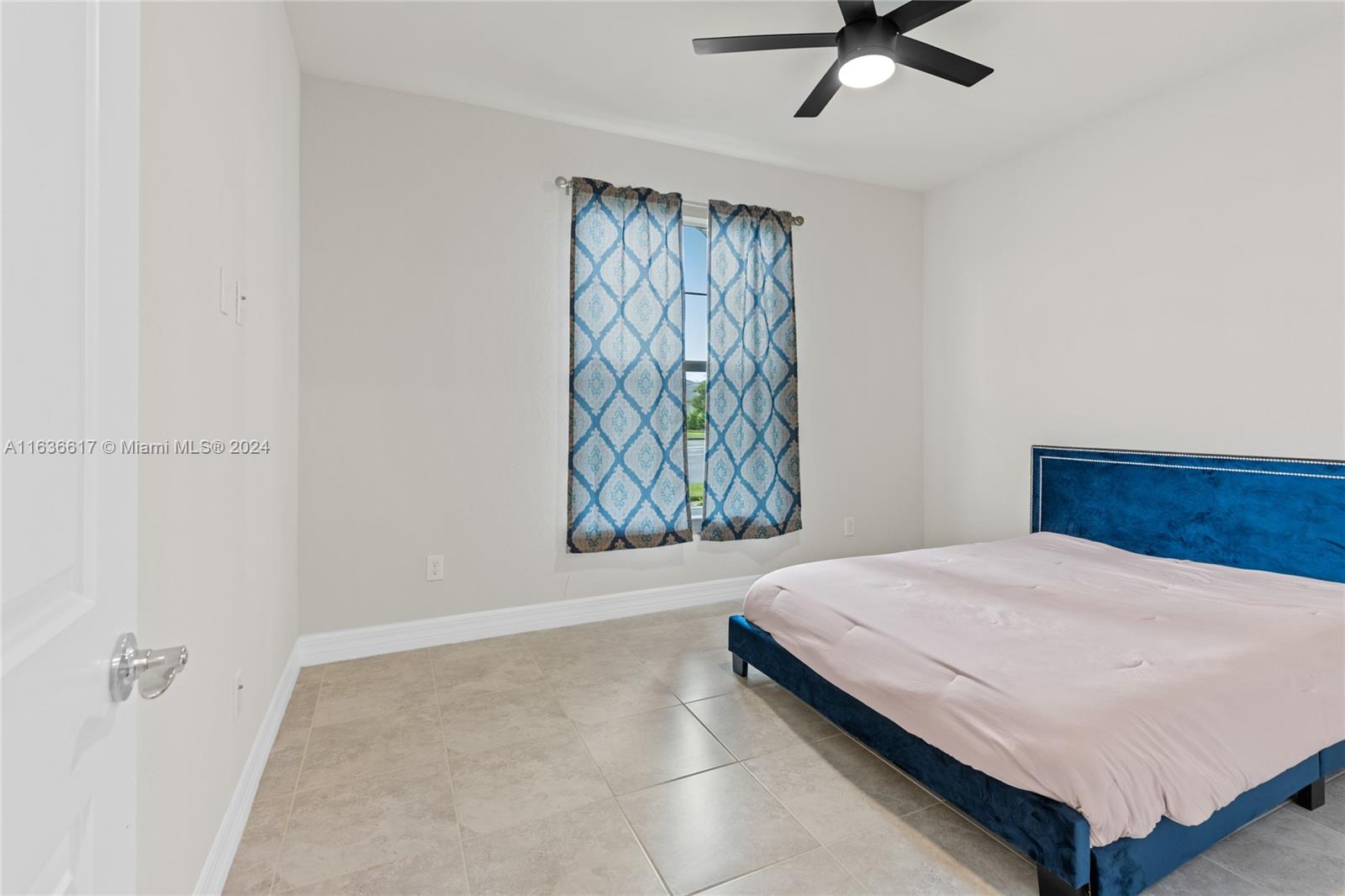 PULTE AT TRADITION PHASE - Residential Lease