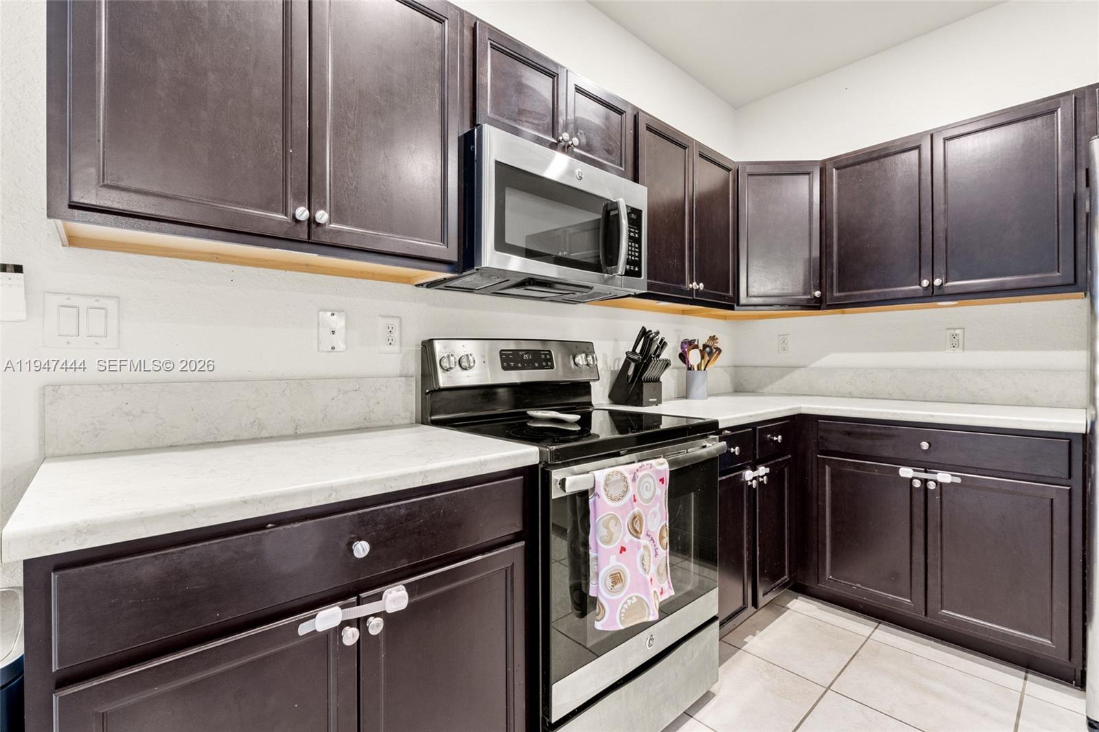 BAYWINDS OF HATTERAS REPL - Residential