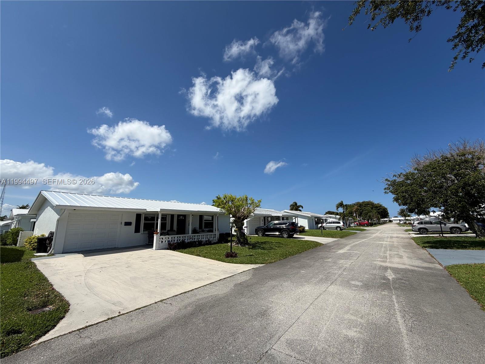 Palm Beach Leisureville S - Residential