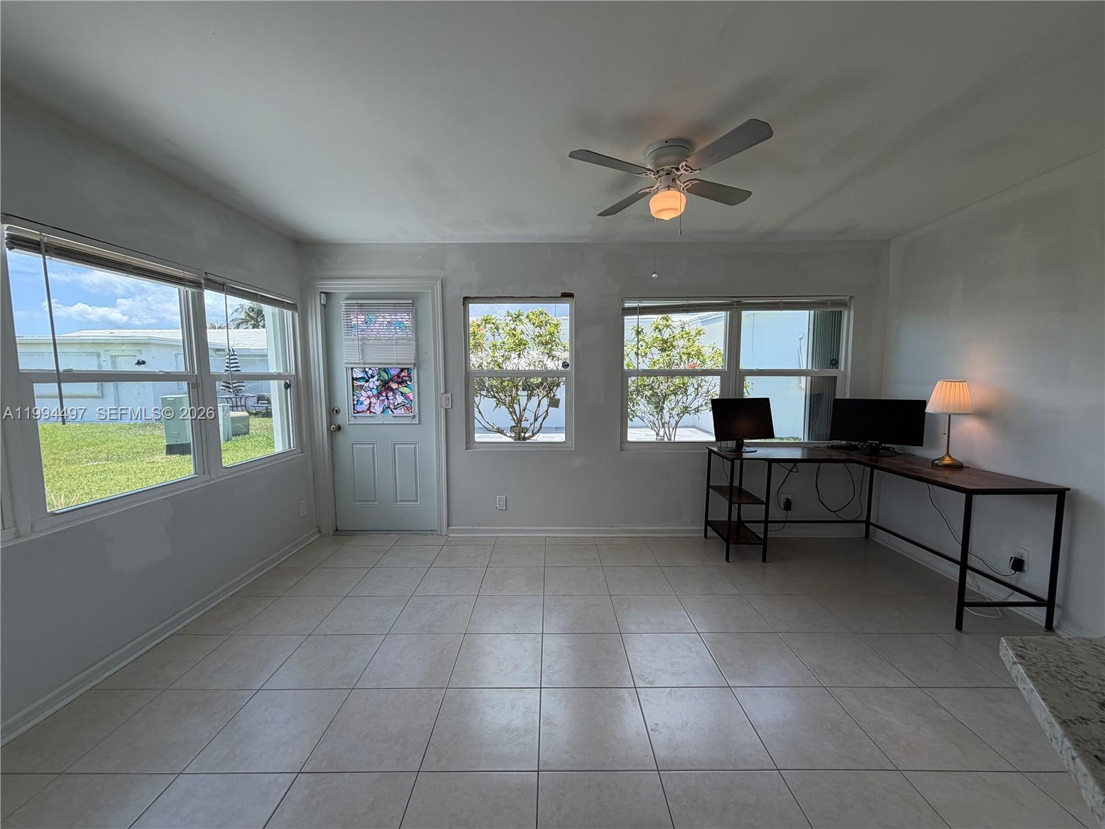 Palm Beach Leisureville S - Residential