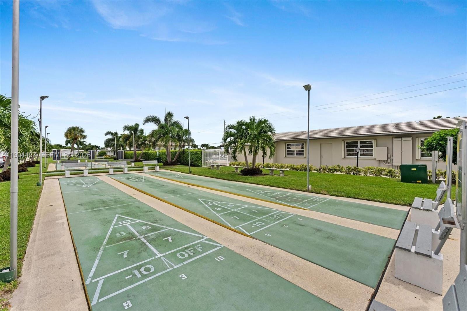 Palm Beach Leisureville S - Residential
