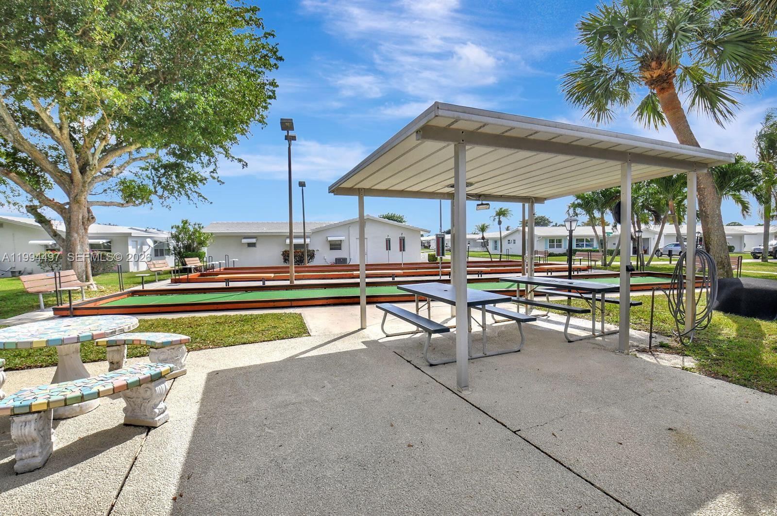 Palm Beach Leisureville S - Residential