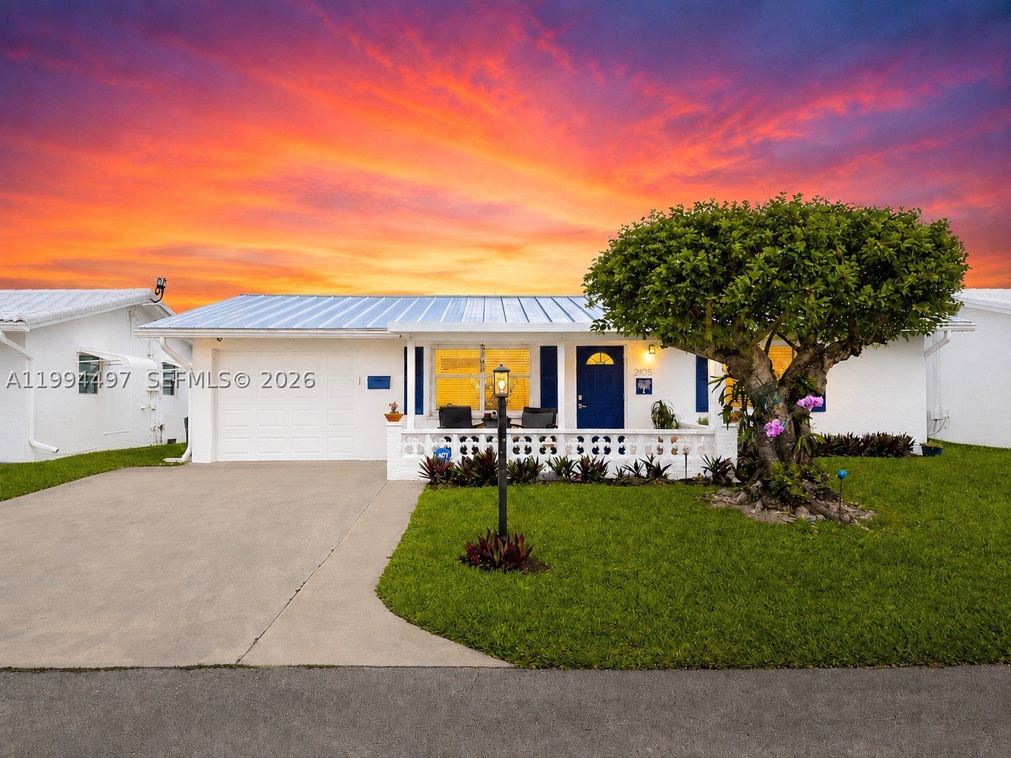 2105 SW Park Dr