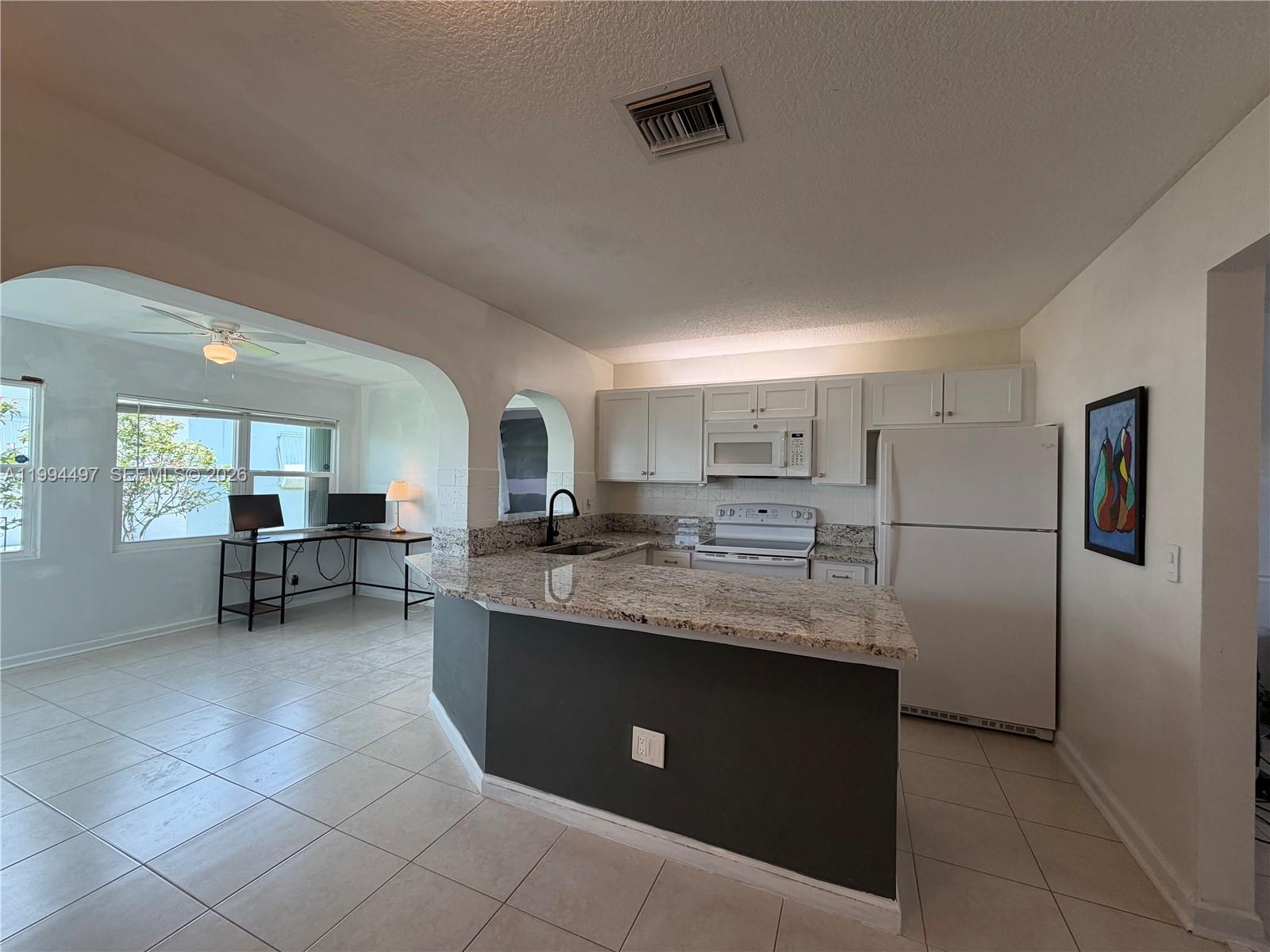 Palm Beach Leisureville S - Residential