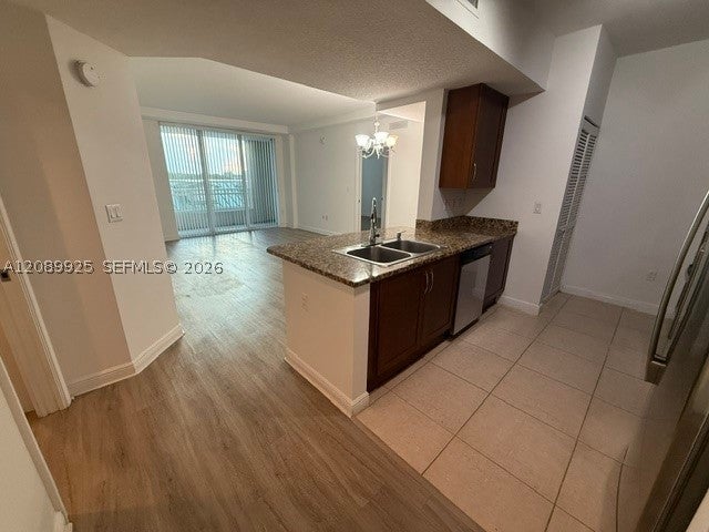 View photos, virtual tours, details... 350 N Federal Hwy 404