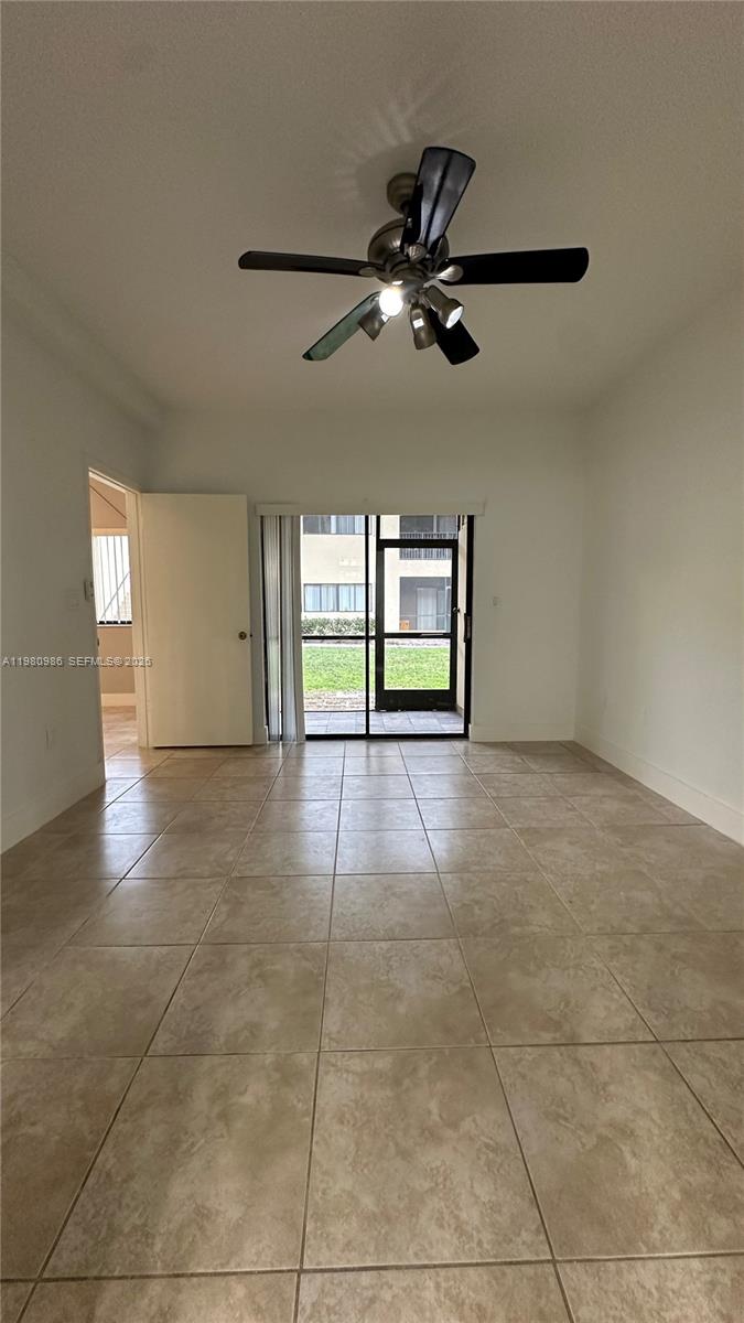 MARINA OAKS CONDO - Residential Lease