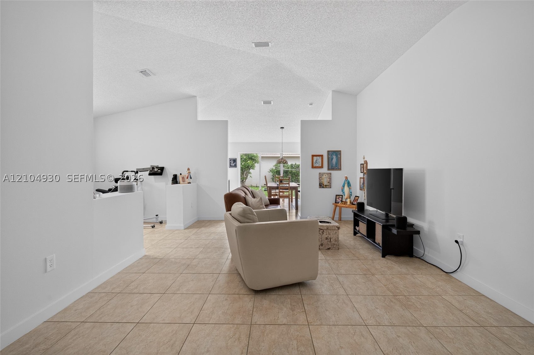 8949 SW 215 terr