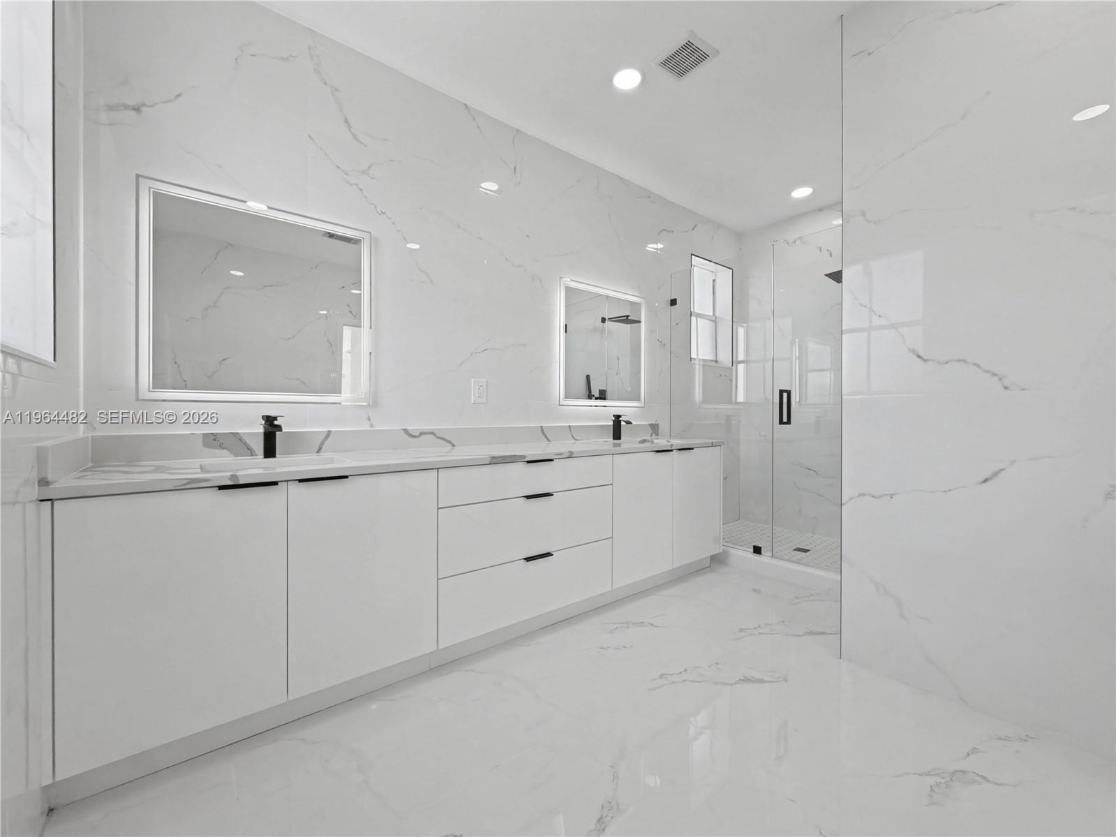 CENTURY GARDENS VILLAS - Residential