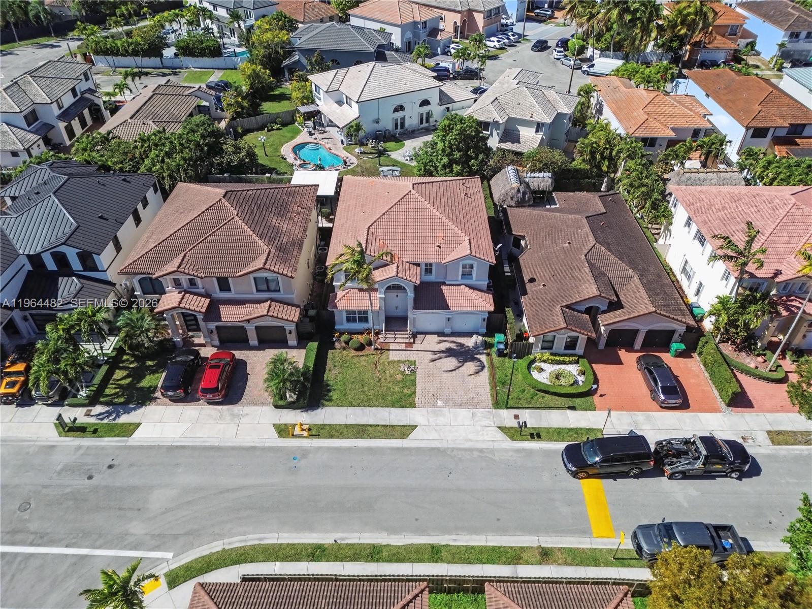 CENTURY GARDENS VILLAS - Residential